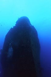 The bow of the Jane C., Aruba. Nikonos V, 20mm lens, natu... by Matthew Shanley 